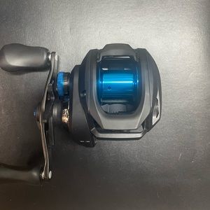 Fishing reel
